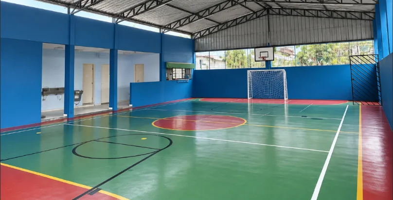 Quadra de esportes do Colégio Ipê